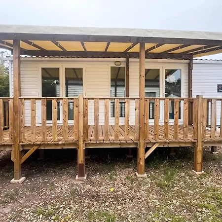 Confortable Avec Terrasse à Casa vacanze *